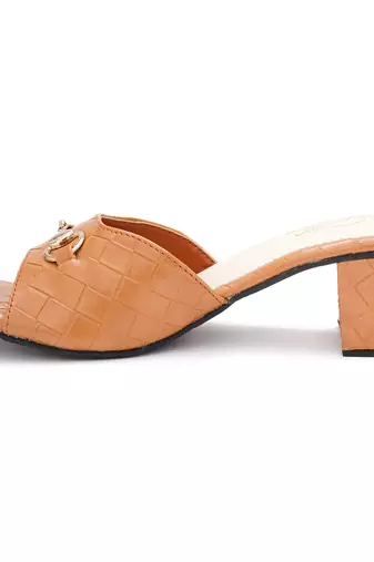 Beige solid block heels
