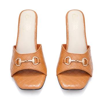 Beige solid block heels 5