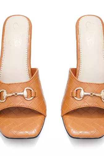 Beige solid block heels