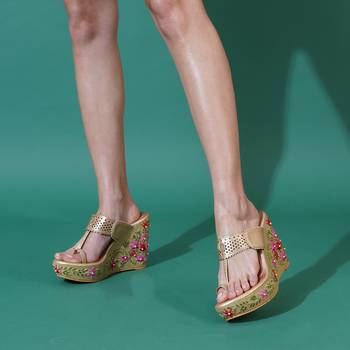 Multicolor embroidered wedges 1