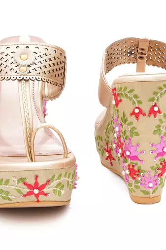 Multicolor embroidered wedges