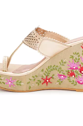 Multicolor embroidered wedges