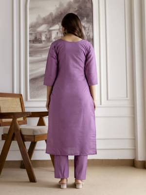 Purple Roman Chanderi Embroidery Kurta Pant with Dupatta Set 3