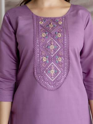 Purple Roman Chanderi Embroidery Kurta Pant with Dupatta Set 6