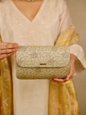 Gold floral embroidered clutch 4