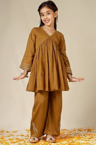 Brown co-ord set