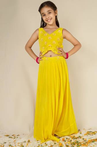 Yellow solid mulmul top and skirt set- set of 3