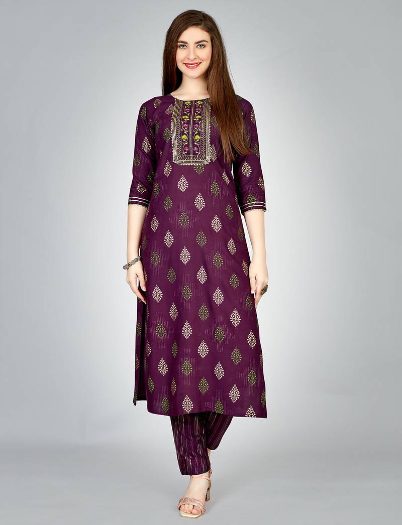  Women's Rayon Blend Floral Straight Printed Kurta Pant With Dupatta | kurta sets for woman