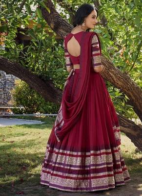 red chanderi zari weaving border semi stitched Lehenga set with choli and dupatta with dupatta 2