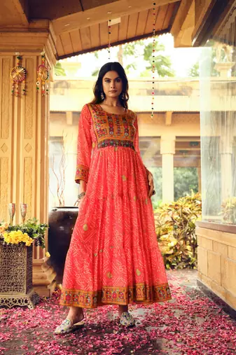 Women Gorgeous Bandhani Printed Faux Georgette Fabric Flared Gown
