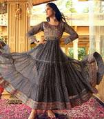 Women Gorgeous Bandhani Printed Faux Georgette Flared Gown