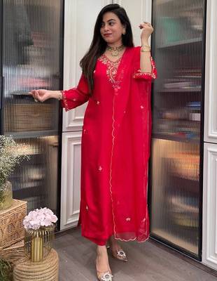 Red rayon heavy thread embroidery work kurta pant set 1