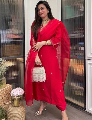 Red rayon heavy thread embroidery work kurta pant set 2