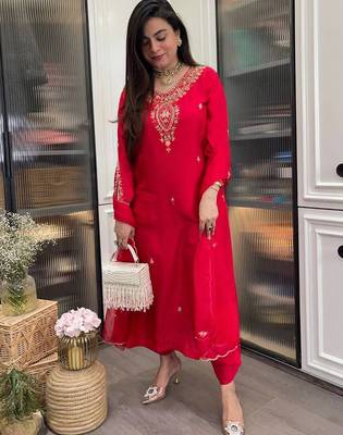 Red rayon heavy thread embroidery work kurta pant set 4