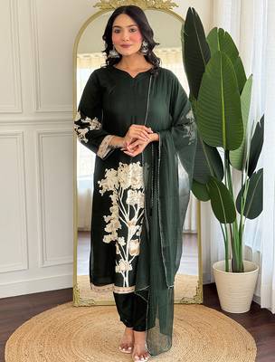 Dark green pure viscose rayon printed kurta pant set 1