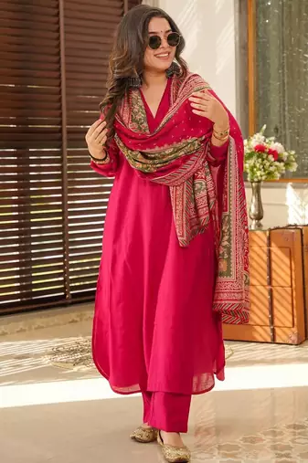 Rani pink south cotton plain kurta pant with printed dupatta kurta pant set