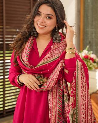 Rani pink south cotton plain kurta pant with printed dupatta kurta pant set 4