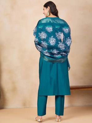 Teal silk blend heavy thread embroidery work with printed dupatta kurta pant set 3