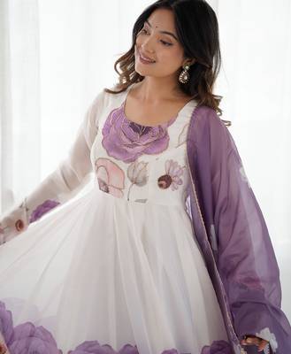 Elegant violet organza silk anarkali with floral jari work & dupatta set 4
