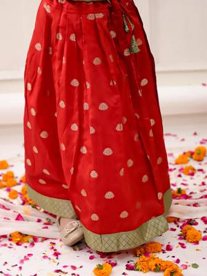 Red woven jacquard silk lehenga choli set for girls 5