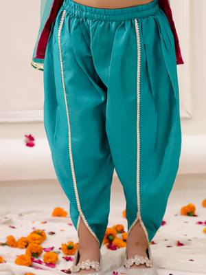 Pink woven jacquard silk kurti dhoti with dupatta set for girls 5