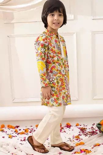Yellow printed cotton kurta pyjama set for boys