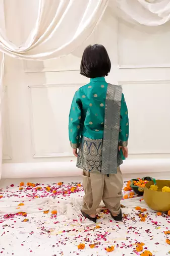 Green woven jacquard silk kurta dhoti with scarve set for boys