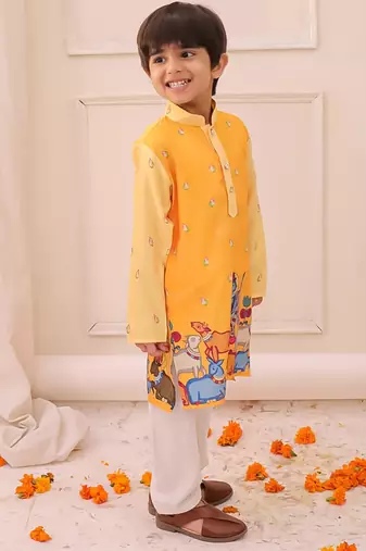 Yellow printed silk kurta pyjama set for boys