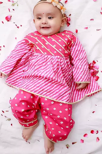 Pink printed cotton top with pant set for girls