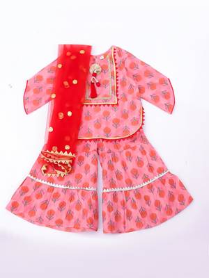 Peach printed cotton kurti sharara with dupatta set for girls 2