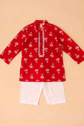 Red embroidered cotton threads kurta pyjama set for boys