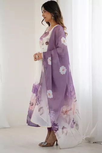 Soft Organza Silk Fabric Fully Flair Kali Pattern Kurti With Pant And Dupatta