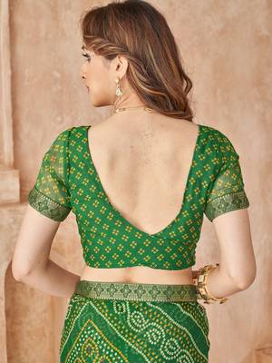 Green bandhani printed chiffon saree with unstitched blouse 4