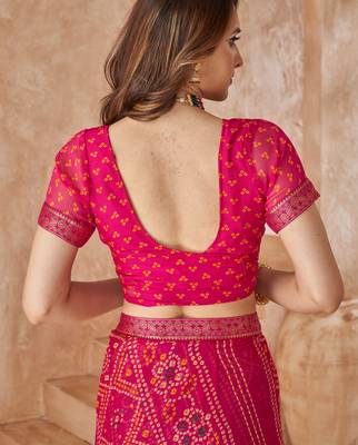 Rani pink bandhani printed chiffon saree with unstitched blouse 4