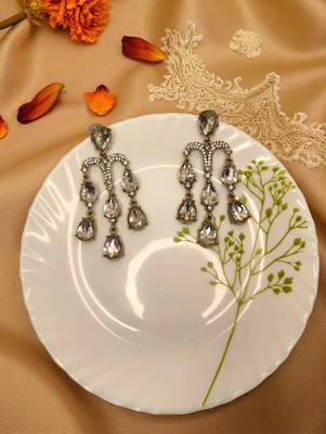 Multicolour deginer party wear earrings for woman 3