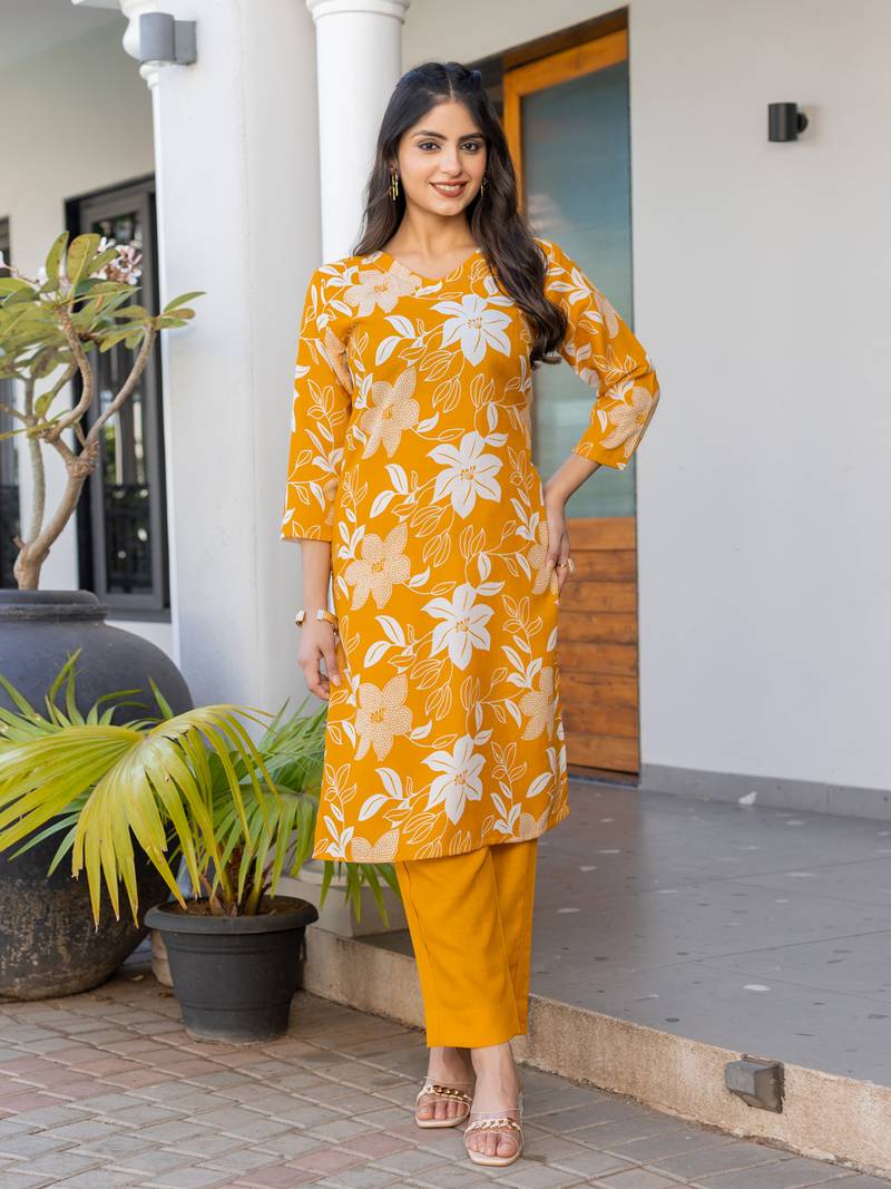  Women's Cotton Blend Floral Straight Printed Kurta Pant With Dupatta | kurta sets for woman