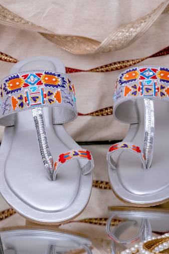 Blue embroidered leather kolhapuris