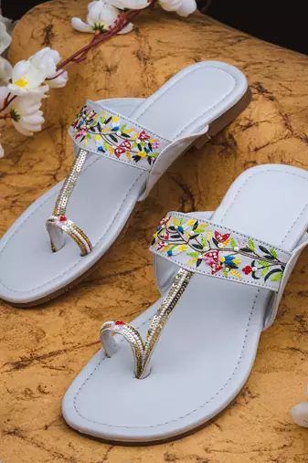 Grey embroidered leather kolhapuris