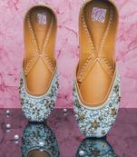 White embroidered leather juttis