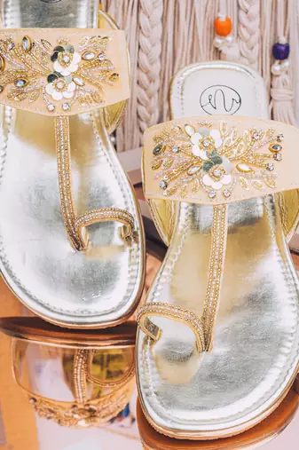 Gold embroidered leather kolhapuris