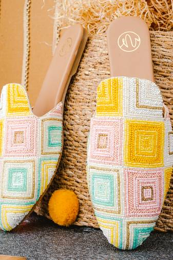 Multicolor embroidered leather mules