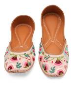 Multicolor embroidered leather juttis