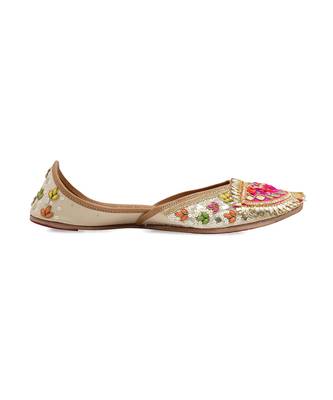Multicolor embroidered leather juttis 5