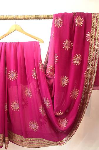 Pure georgette gulabi saree with blouse
