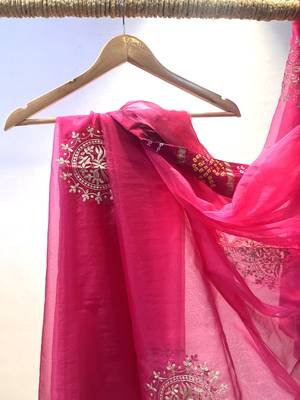 Organza pink saree with jajji silk border with blouse 2