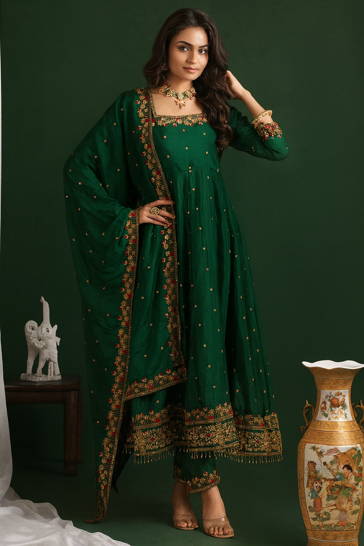 GREEN SILK EMBROIDERY HAND WROK PARTY WEAR SUIT SET 