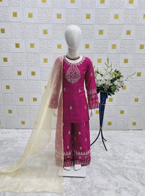 Alluring Heavy Pure Creap Embroidery Work Rani Pink Readymade Salwar Suit 5