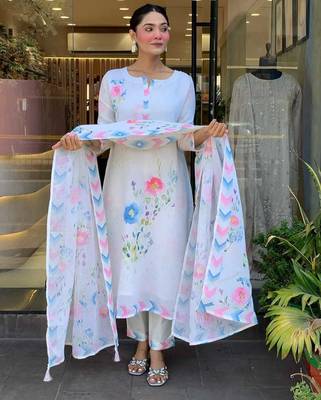White Floral Printed Linen Kurta Set with Pastel Dupatta 5