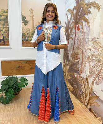 Beautiful Embroidery work Pure Cotton Full Stitched with Shirt Palazzo Set 1