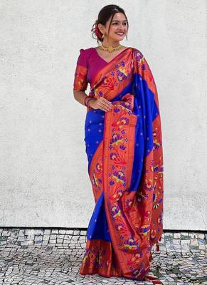 navy blue paithani silk blend saree 3
